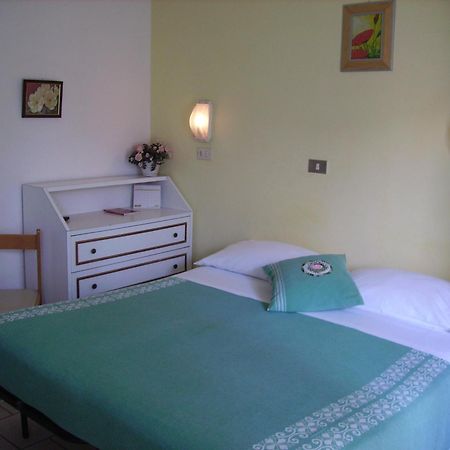Albergo Maria Gabriella Rimini Ngoại thất bức ảnh
