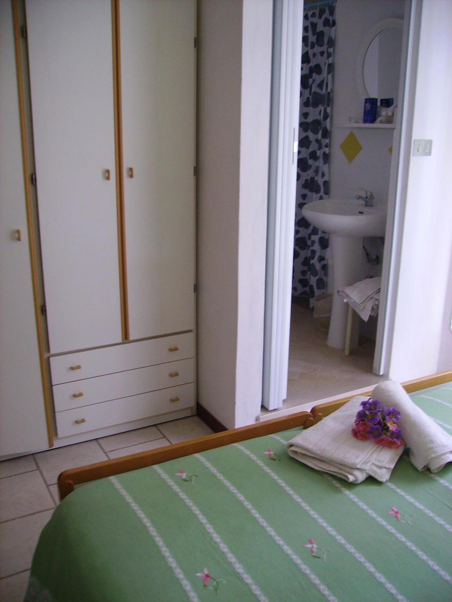 Albergo Maria Gabriella Rimini Ngoại thất bức ảnh
