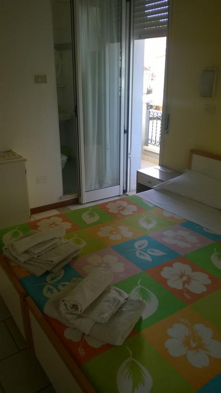 Albergo Maria Gabriella Rimini Ngoại thất bức ảnh