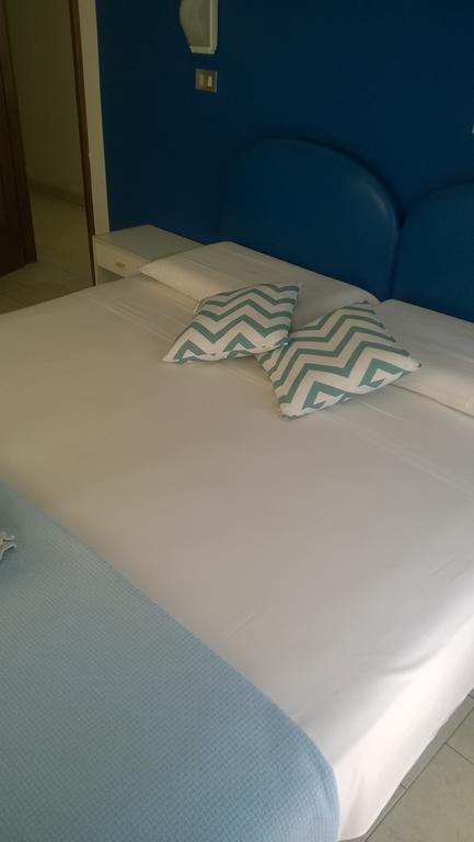 Albergo Maria Gabriella Rimini Ngoại thất bức ảnh